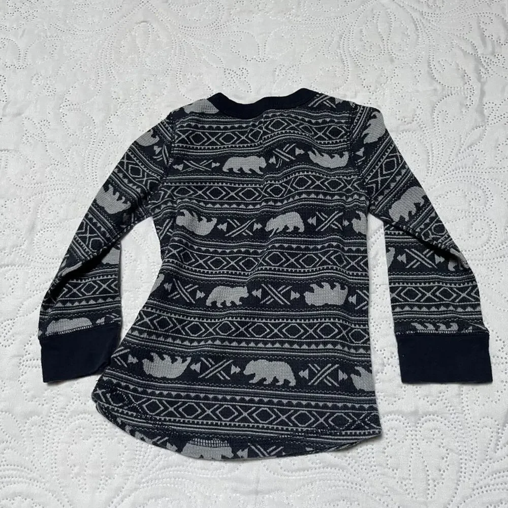 Old Navy Thermal Polar Bear Shirt Size 18-24m